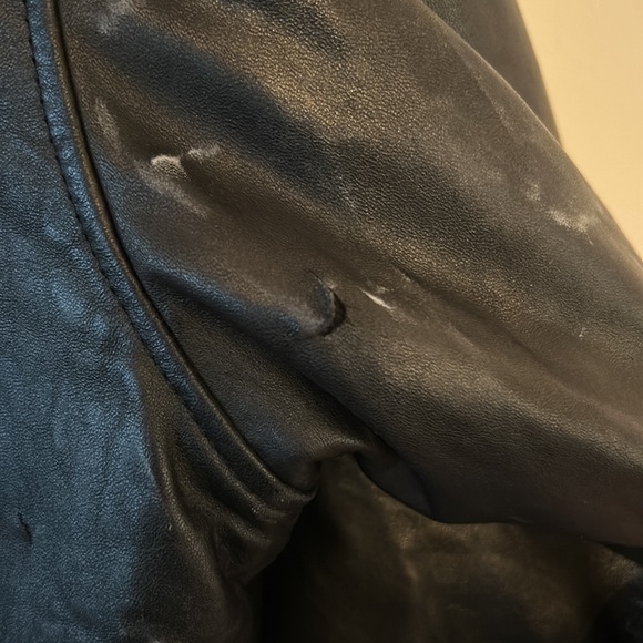 Leather jacket - Picture 10 of 10